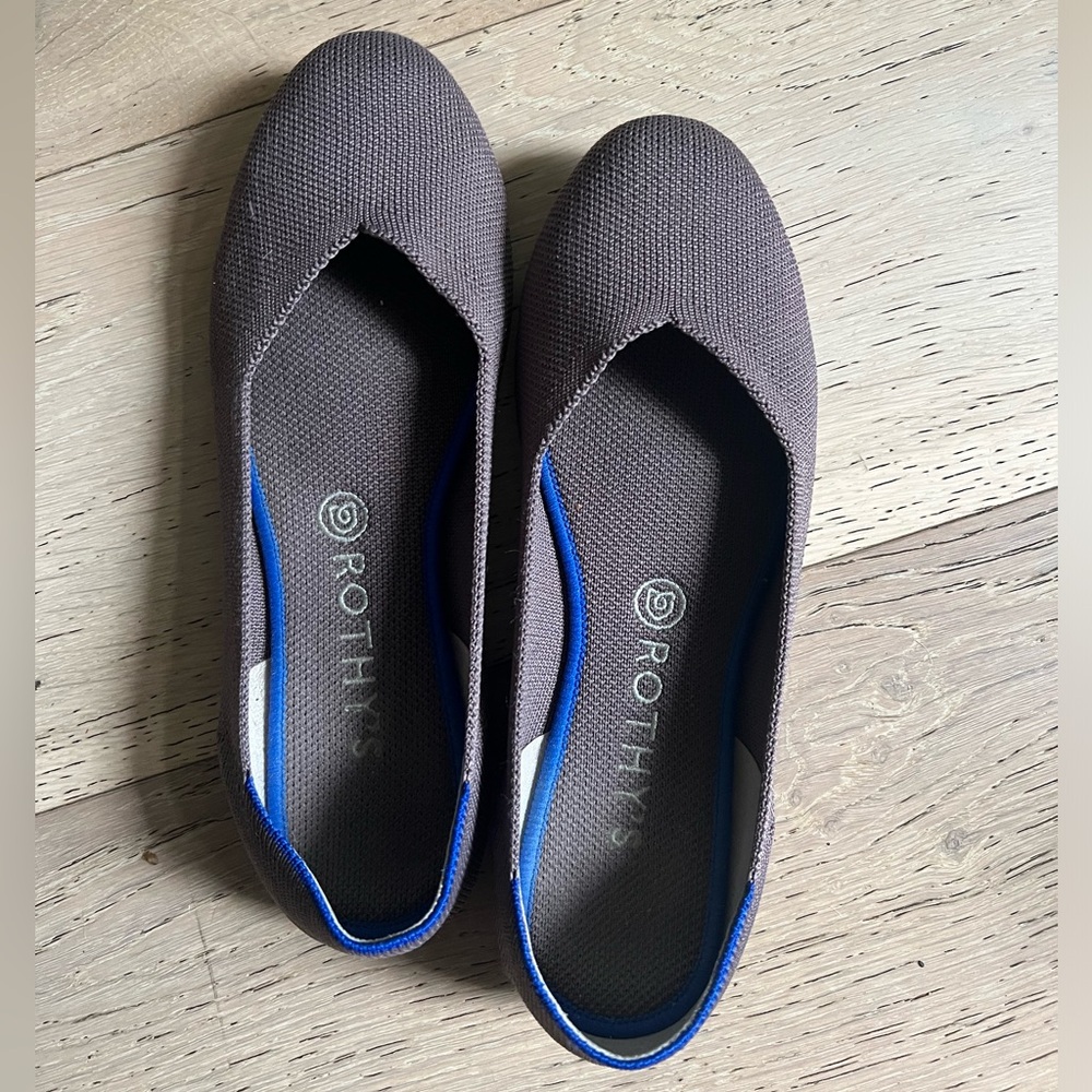 Rothy’s The Flat in size 9 color some kind of gray